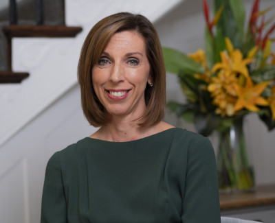 Dr Louise Newson