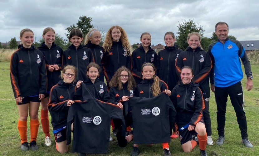 Supporting Sheffield Steelers Under 14s Girls Football Team